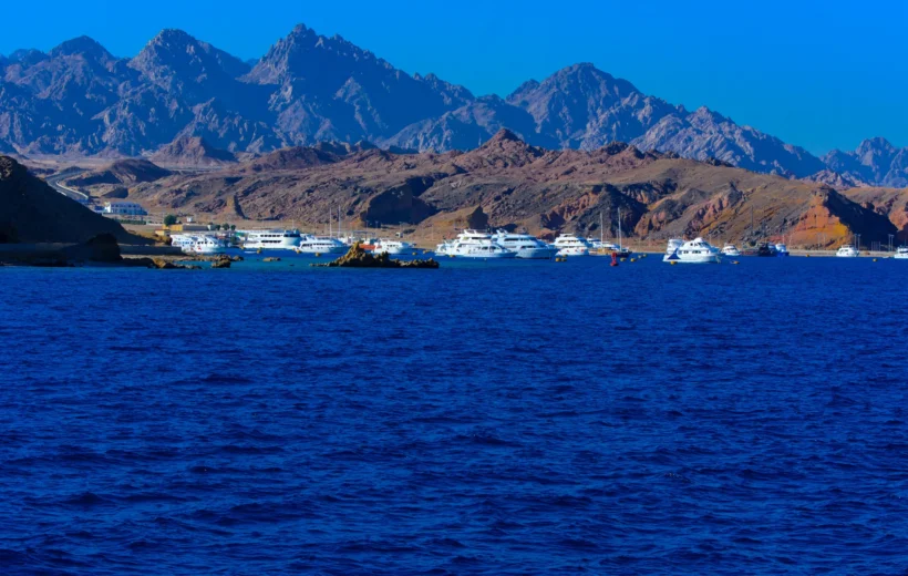 Full-Day Private Boat Ras Mohamed & White Island or Tiran Island